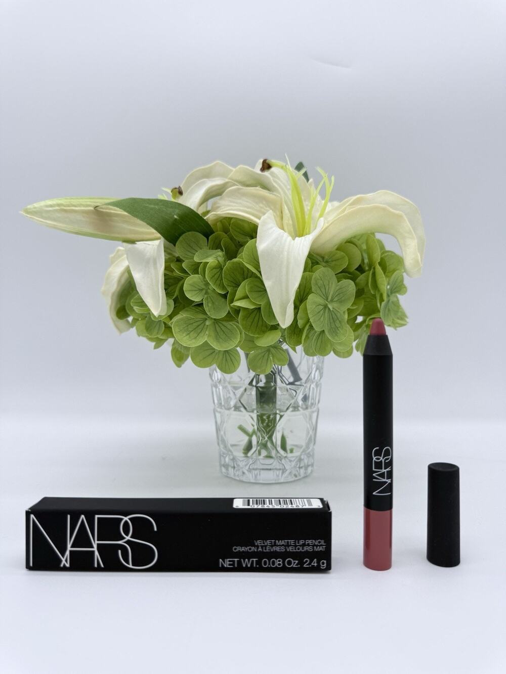 Nars Velvet Matte Lip Pencil Intriguing .08 oz / 2.4g Full Size